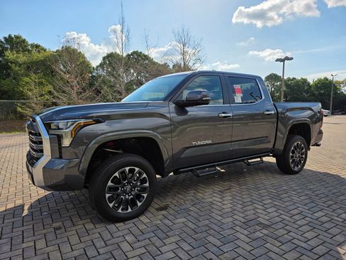 New 2026 Toyota Tundra Limited AWD/4WD image 3