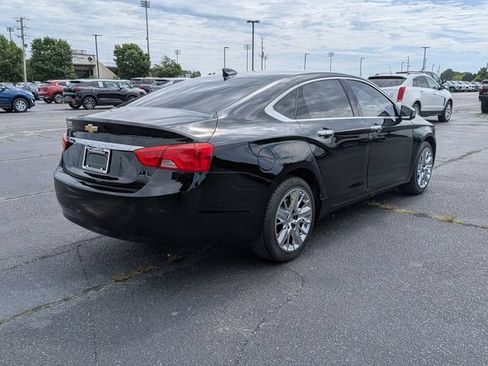 Used 2019 Chevrolet Impala LS FWD image 3