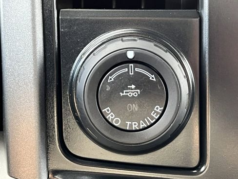 Certified 2022 Ford F150 XLT w/ Equipment Group 301A Mid image 31