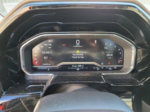 Used 2024 GMC Sierra 1500 SLT w/ SLT Premium Package image 17