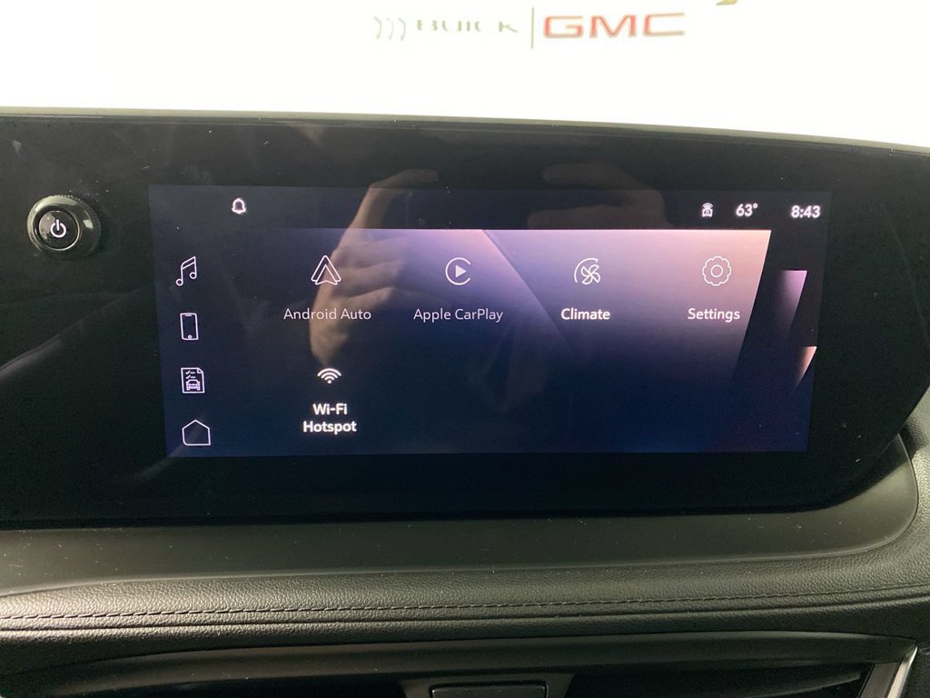 Used 2024 Buick Encore GX Avenir w/ Avenir Convenience Package FWD image 16