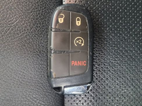 Used 2021 Jeep Compass Limited AWD/4WD image 32
