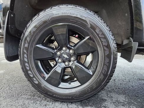 Used 2016 Chevrolet Colorado LT w/ Midnight Edition AWD/4WD image 10