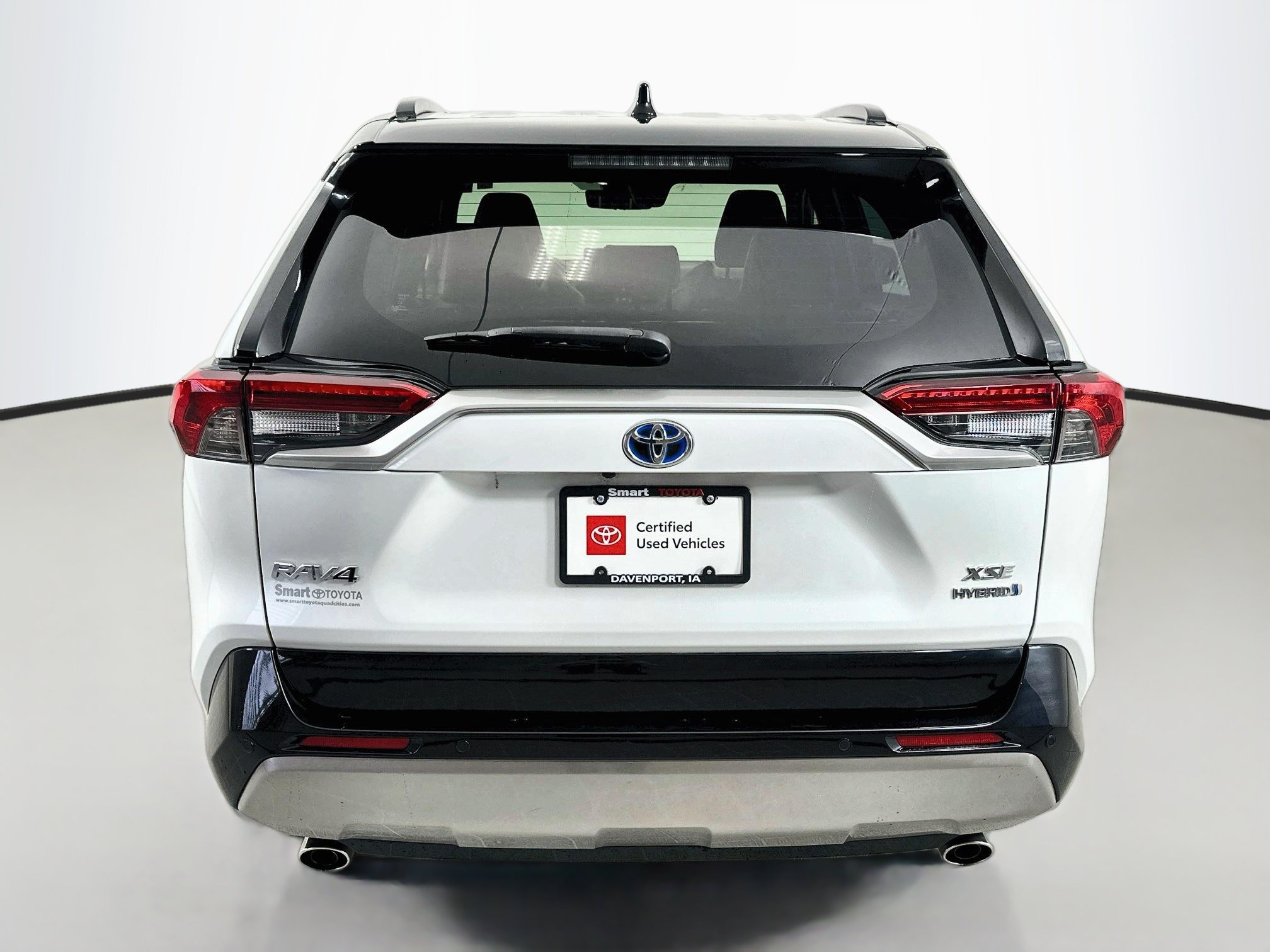 Used 2024 Toyota RAV4 XSE w/ Advanced Technology Package AWD/4WD image 6