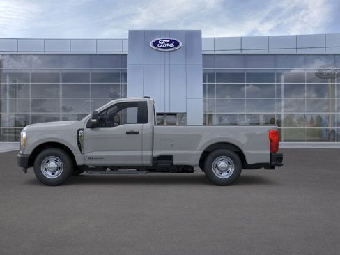 New 2026 Ford F350 XL image 3