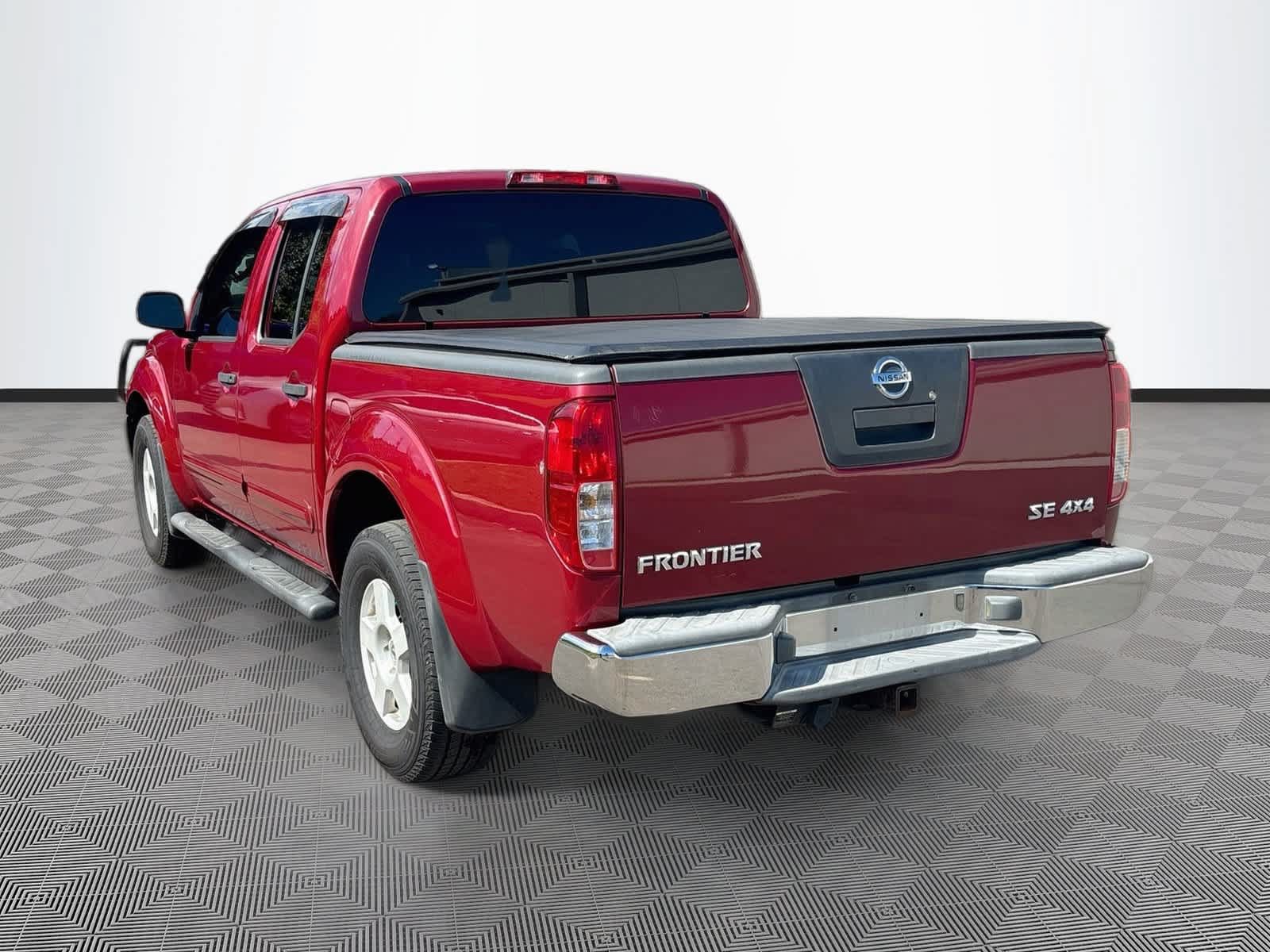 Used 2006 Nissan Frontier SE w/ (P01) Power Pkg AWD/4WD image 7