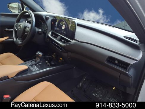 Certified 2023 Lexus UX 250h AWD w/ Accessory Package (Z2) image 22