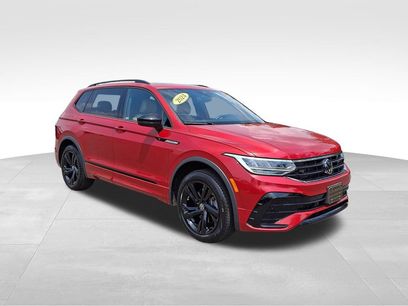 Used 2024 Volkswagen Tiguan SE R-Line