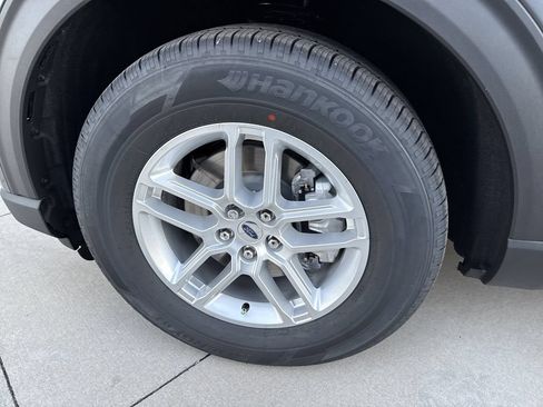 New 2026 Ford Explorer Active w/ Active Comfort Package RWD image 21