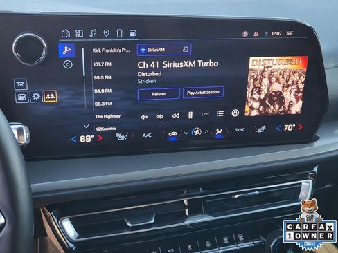 Used 2024 Chevrolet Traverse LT image 22