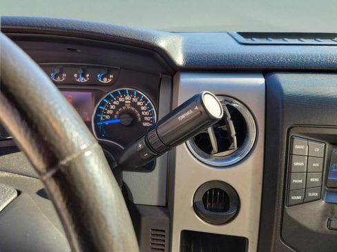 Used 2013 Ford F150 XLT w/ XLT Chrome Pkg image 6