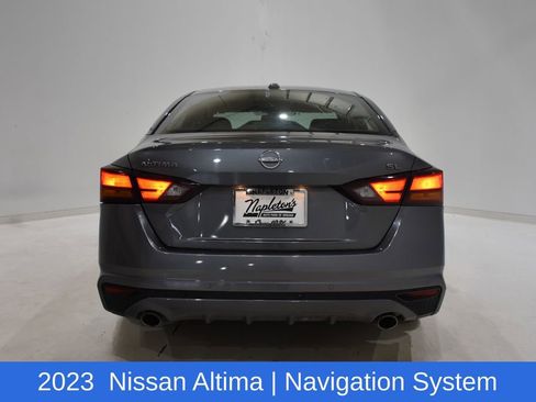 Used 2023 Nissan Altima 2.5 SL image 5