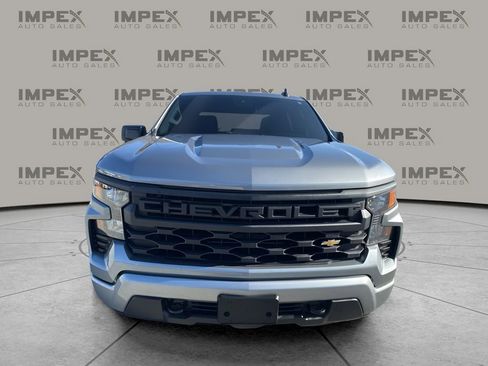 Used 2023 Chevrolet Silverado 1500 Custom image 8