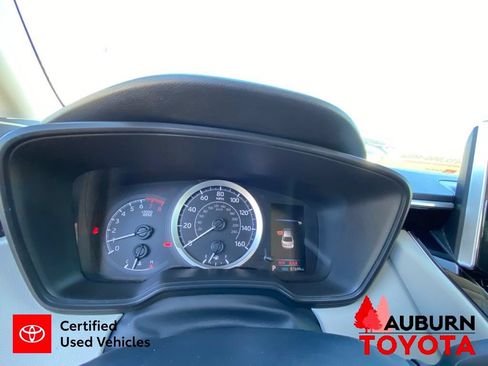 Certified 2020 Toyota Corolla LE FWD image 34