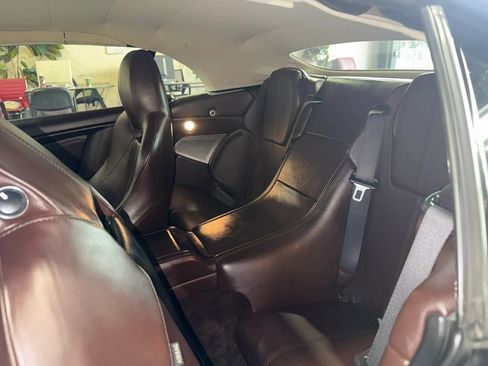 Used 2010 Aston Martin DB9 Volante RWD image 23