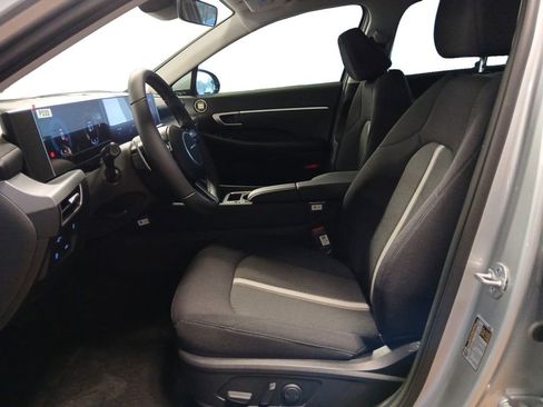 New 2026 Hyundai Sonata SEL FWD image 9