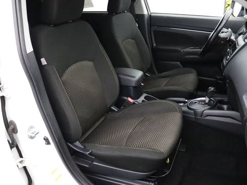 Used 2016 Mitsubishi Outlander Sport ES AWD/4WD image 13