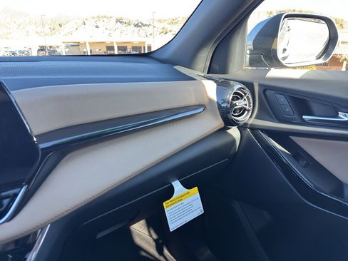 New 2026 Chevrolet Equinox ACTIV image 30