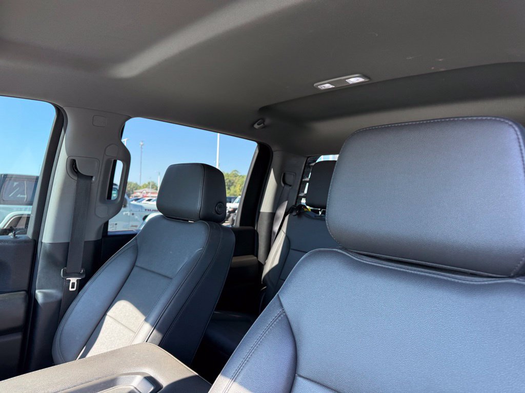 Used 2022 GMC Sierra 3500 Pro w/ Convenience Package RWD image 18
