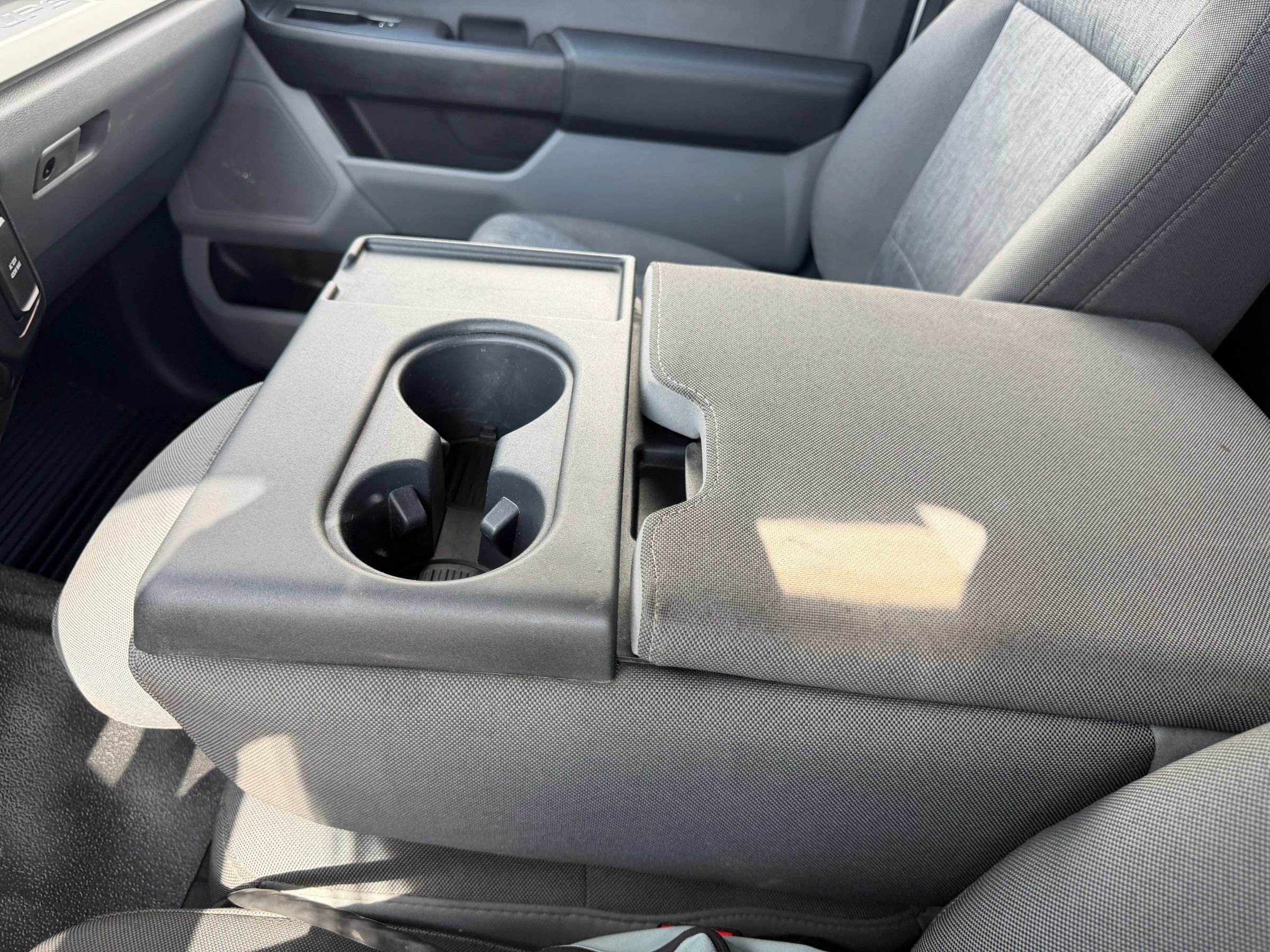 Used 2024 Ford F550 4x4 Regular Cab Super Duty image 29