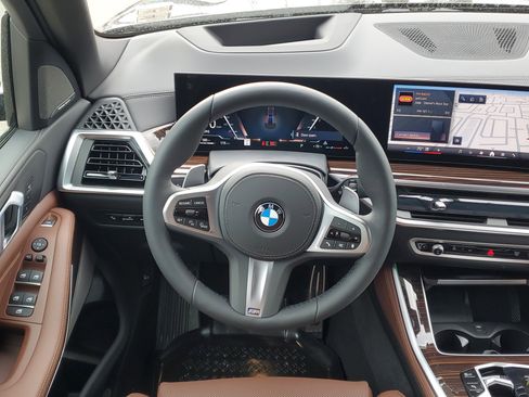 New 2026 BMW X5 xDrive40i w/ M Sport Package AWD/4WD image 23