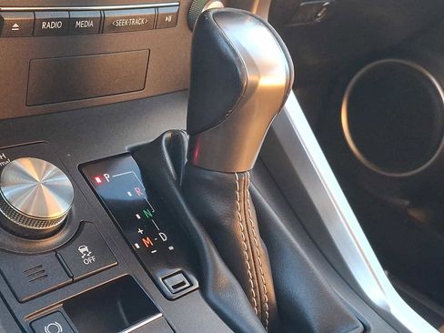 Used 2019 Lexus NX 300 image 11