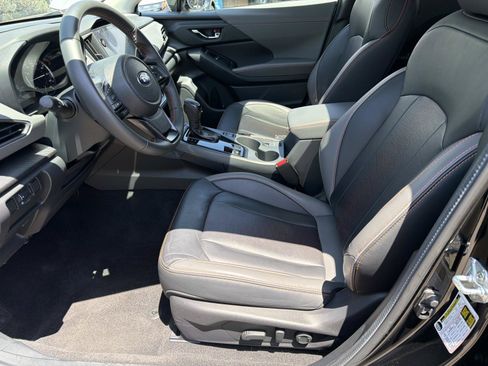Certified 2025 Subaru Crosstrek 2.5i Limited w/ Crosstrek Mirror Package AWD/4WD image 17