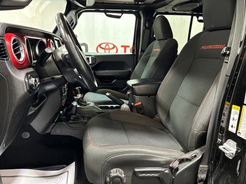 Used 2018 Jeep Wrangler Unlimited Rubicon AWD/4WD image 21