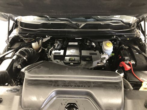 Used 2022 RAM 2500 Big Horn w/ Level C Equiment Group image 6