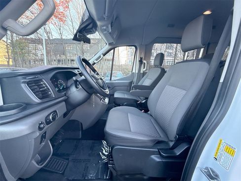 Used 2023 Ford Transit 350 XLT image 13
