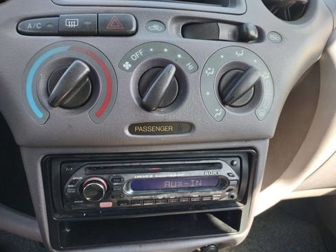Used 2000 Toyota Echo Sedan FWD image 12