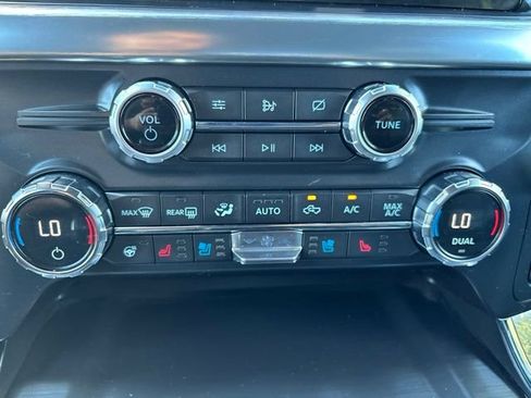 Used 2021 Ford F150 Lariat w/ Equipment Group 502A High AWD/4WD image 28