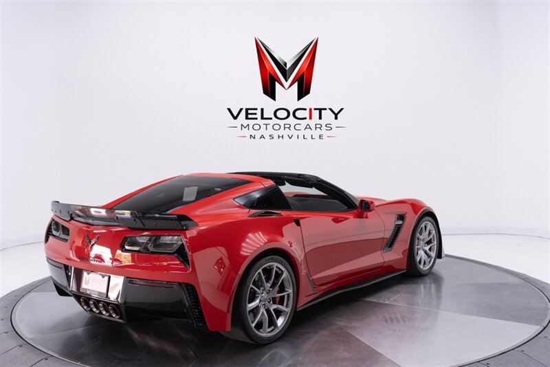 Used 2018 Chevrolet Corvette Z06 RWD image 14