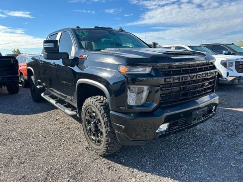 Used 2021 Chevrolet Silverado 3500 LTZ w/ LTZ Plus Package image 2