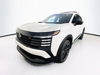 New 2026 Nissan Kicks SR w/ SR Premium Package