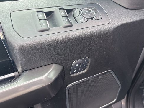 Used 2018 Ford F150 Lariat w/ Equipment Group 502A Luxury image 44