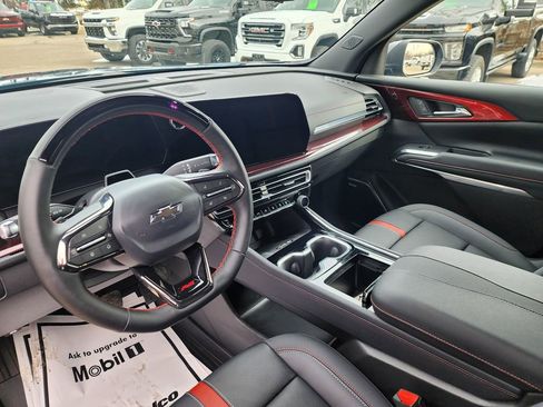 Certified 2025 Chevrolet Traverse RS w/ LPO, Floor Liner Package image 37