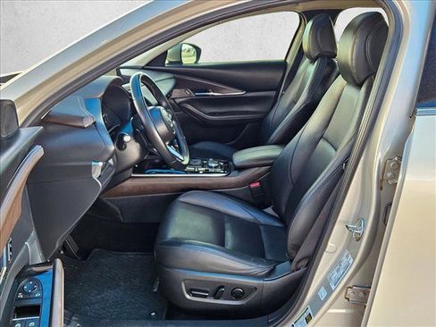 Used 2023 MAZDA CX-30 AWD 2.5 S w/ Premium Package image 18