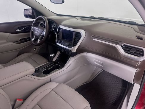 Used 2017 GMC Acadia SLT FWD image 29