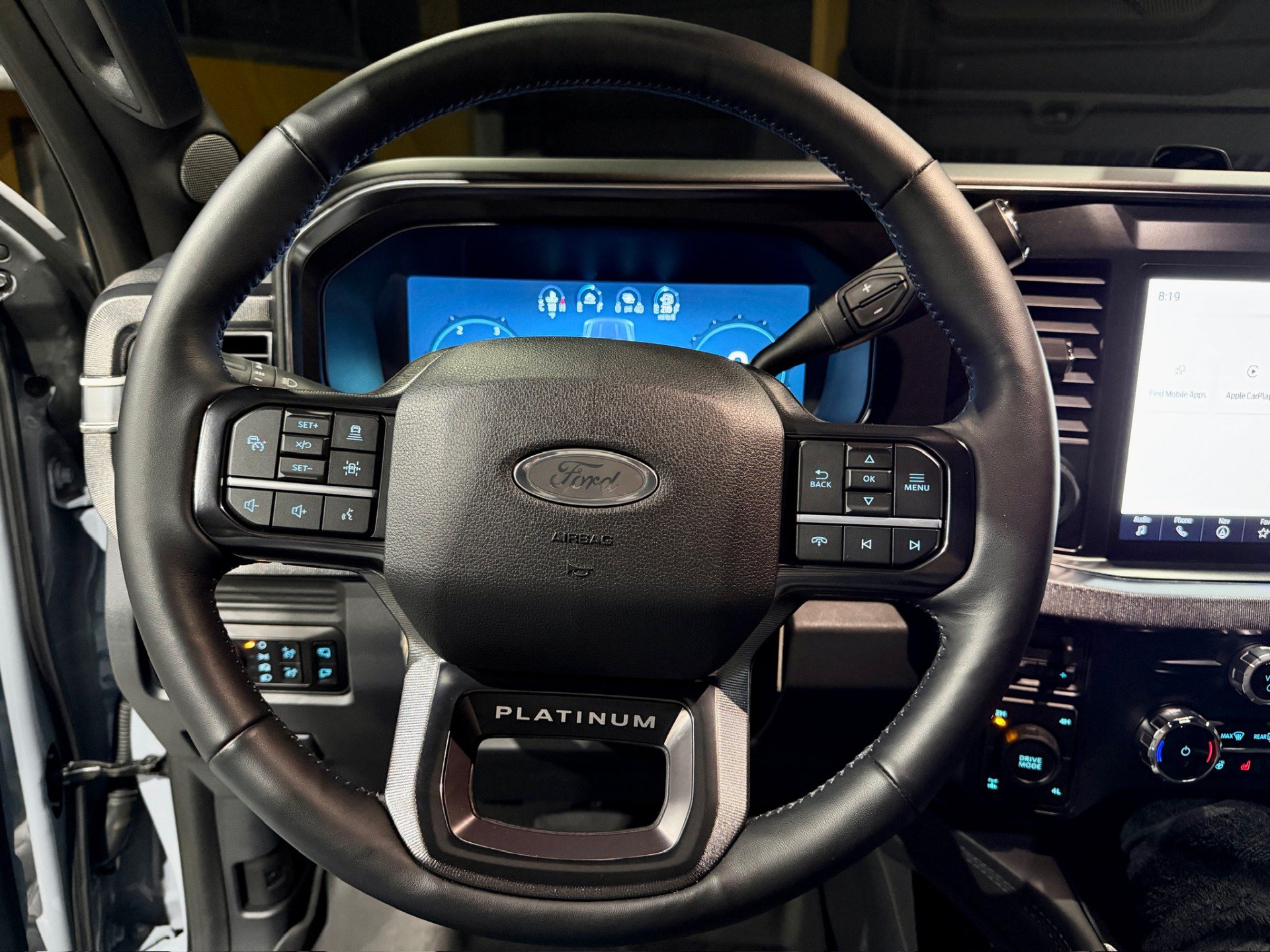 Used 2026 Ford F250 Platinum AWD/4WD image 36