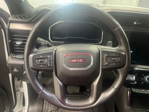 Used 2022 GMC Sierra 1500 AT4 w/ AT4 Preferred Package AWD/4WD image 23
