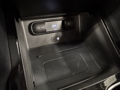 Certified 2022 Kia Telluride SX w/ Nightfall Edition Package image 10