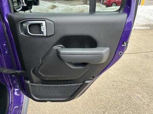 New 2026 Jeep Wrangler Unlimited Rubicon w/ Safety Group image 20