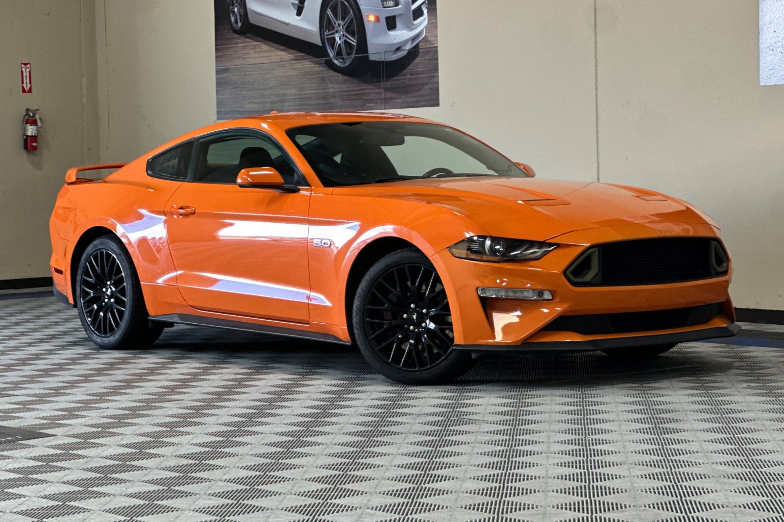 Used 2020 Ford Mustang GT w/ GT Performance Package RWD image 2