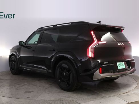 Used 2024 Kia EV9 GT-Line image 17