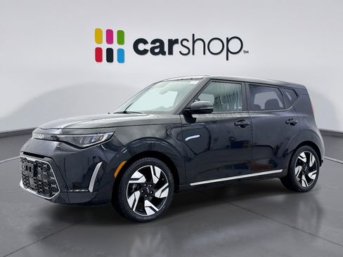 Used 2023 Kia Soul GT-Line w/ GT-Line Technology Package image 1