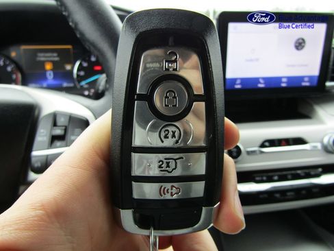 Certified 2024 Ford Explorer XLT w/ Equipment Group 202A AWD/4WD image 43