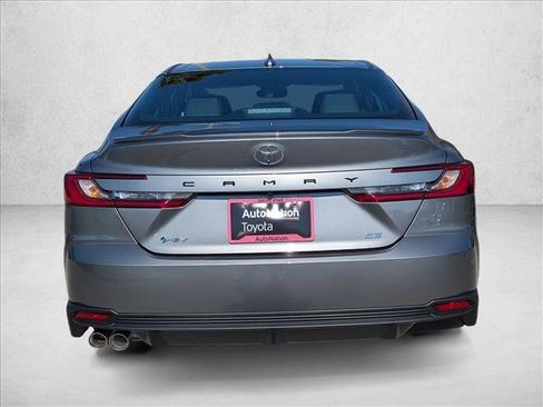 New 2026 Toyota Camry SE image 7