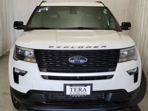 Used 2018 Ford Explorer Sport w/ Equipment Group 401A image 4