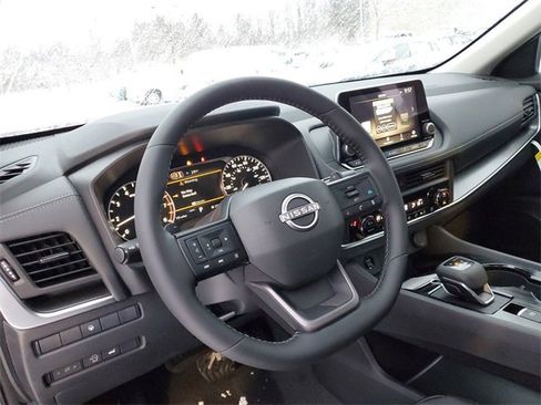 New 2026 Nissan Rogue Dark Armor image 8